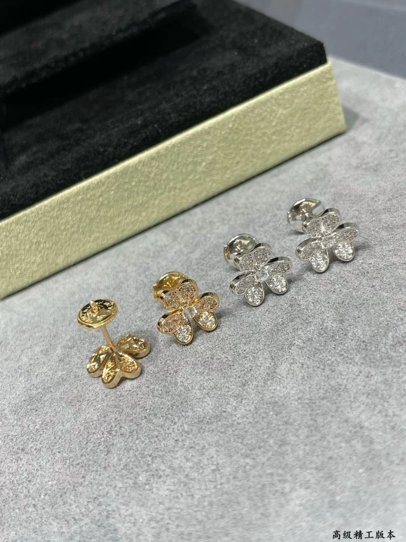 Vca Earrings Attractive 254712