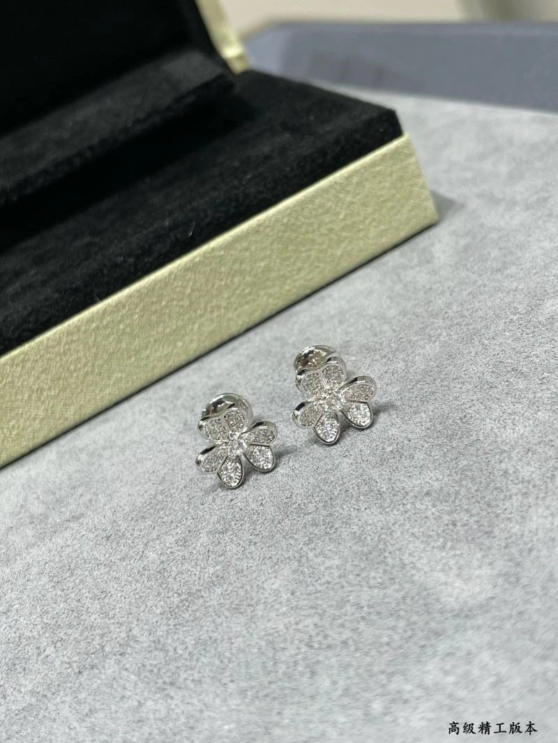 Vca Earrings Attractive 254712