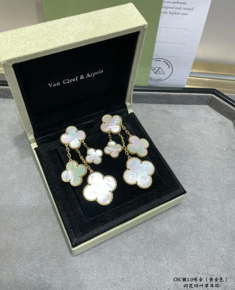 Chic Vca Earrings 254707
