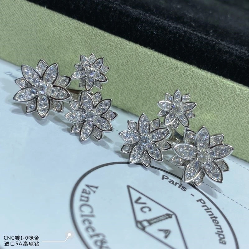 WrinkleFree Vca Earrings 254715