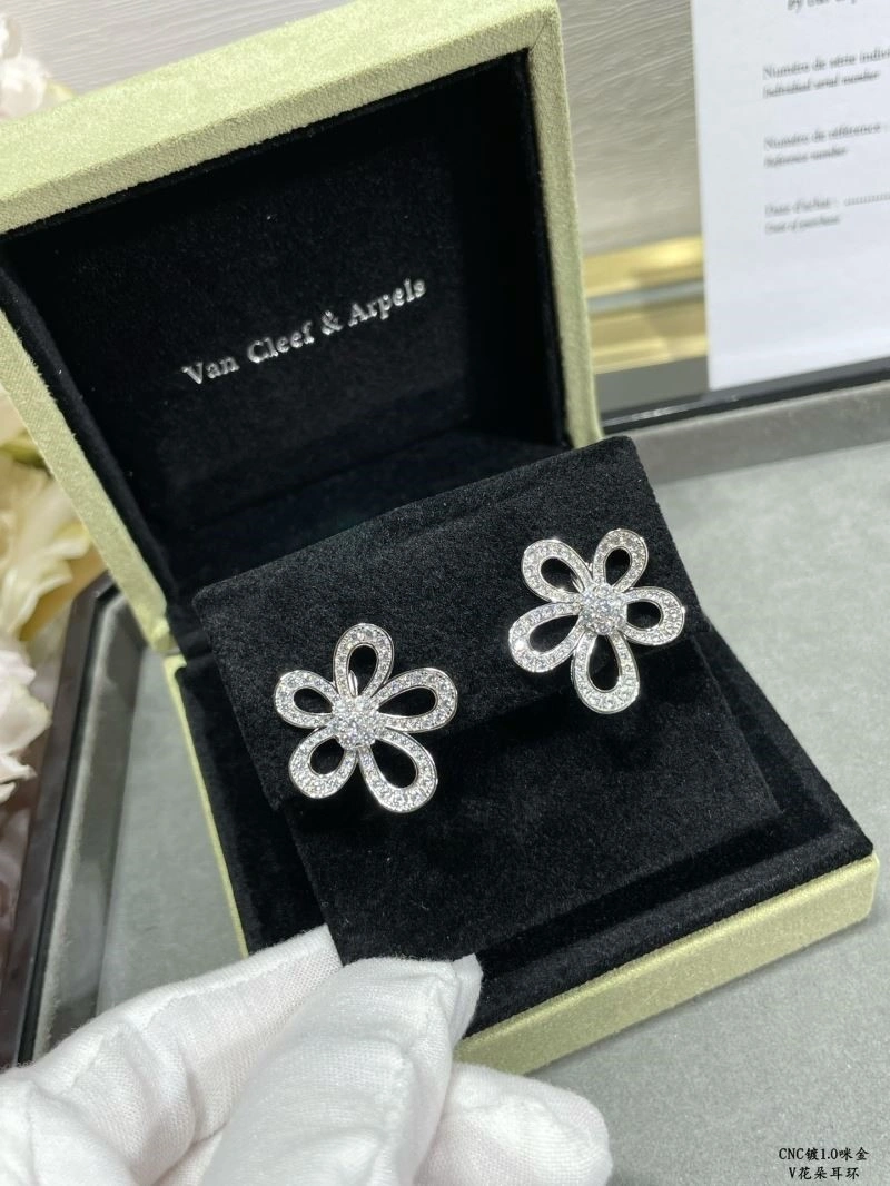 Durable Vca Earrings 254714