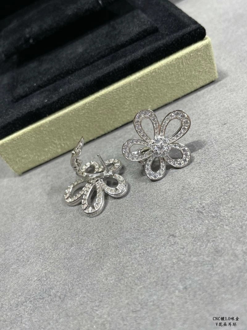 Durable Vca Earrings 254714