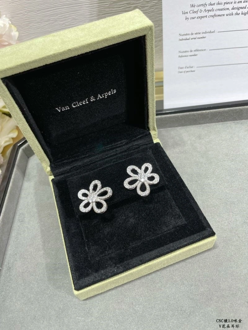 Durable Vca Earrings 254714