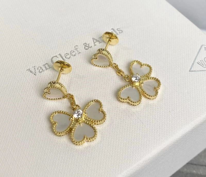 Compact Vca Earrings 254686