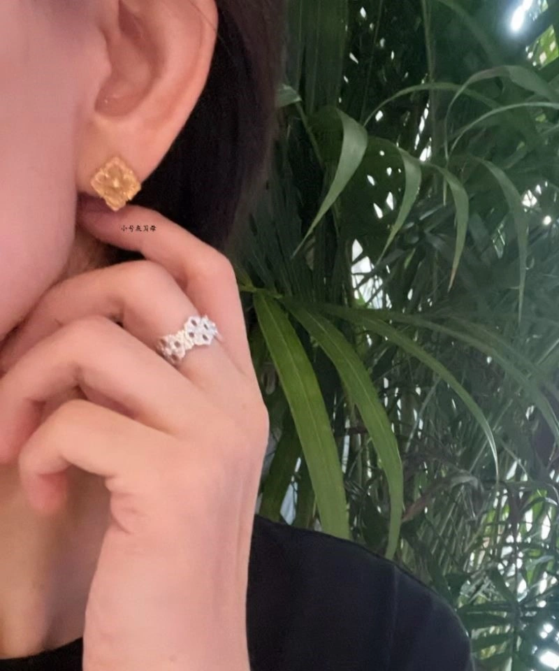 OnTrend Vca Earrings 254555