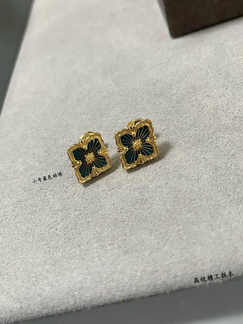 Vca Earrings Soft 254536