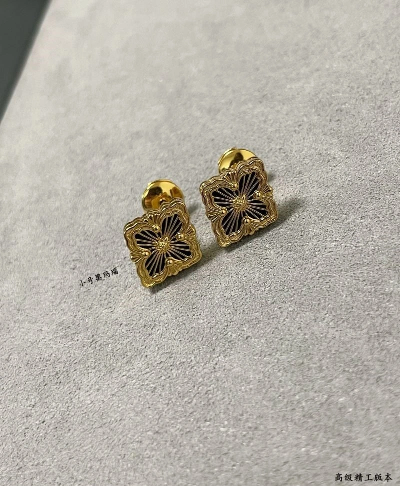Lightweight Vca Earrings 254549