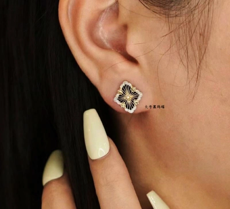 Vca Earrings TravelReady 254551