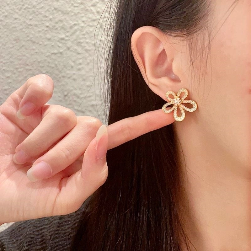 Vca Earrings EasyMatch 254377