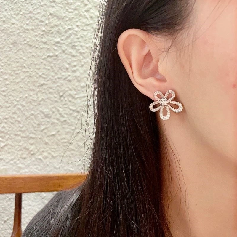 Vca Earrings WellDesigned 254394