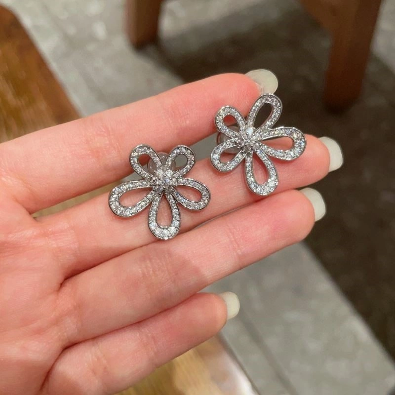 Vca Earrings WellDesigned 254394