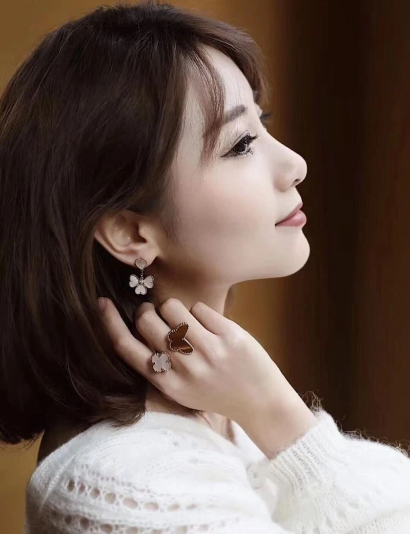 Stylish Vca Earrings 254383