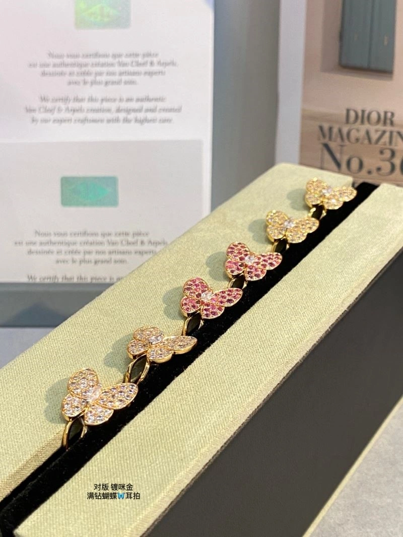Upgraded Vca Earrings 254391