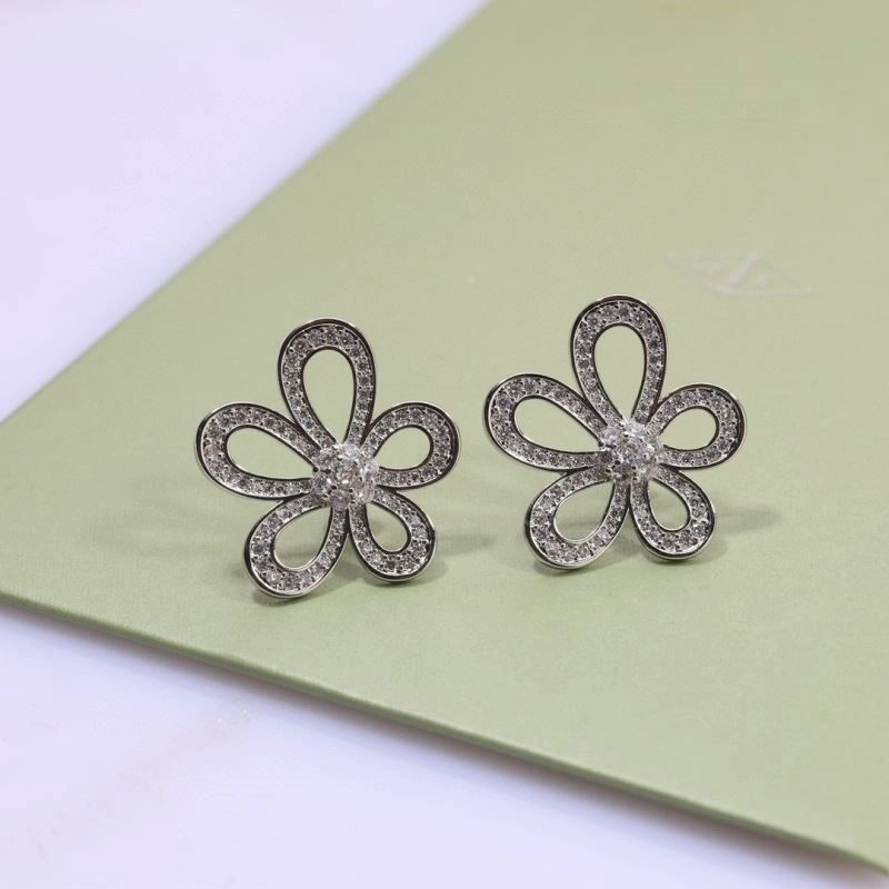 Fashionable Vca Earrings 254370