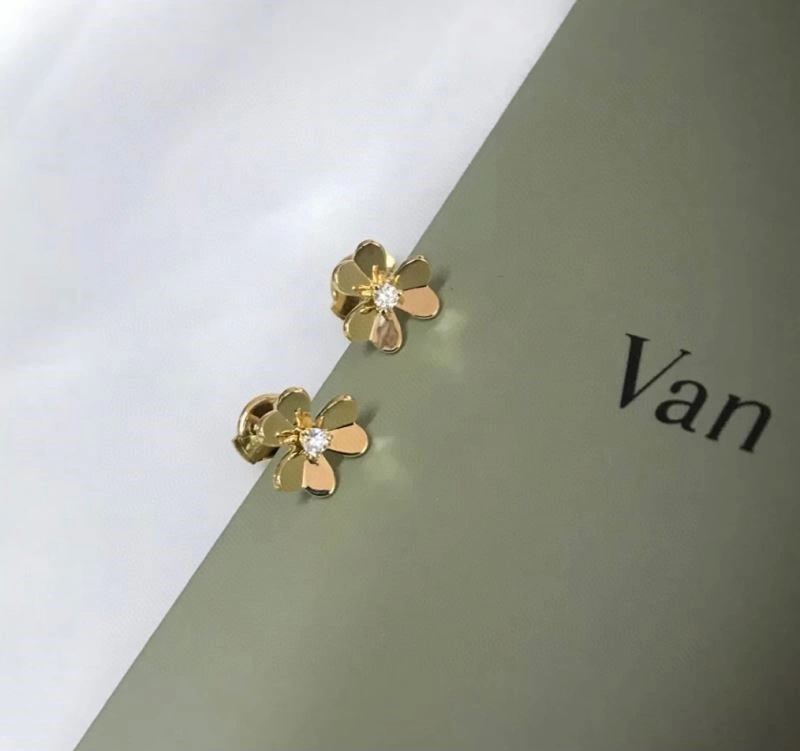 Vca Earrings FlexibleFit 254396