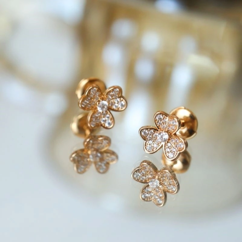 Vca Earrings Stretchable 254237