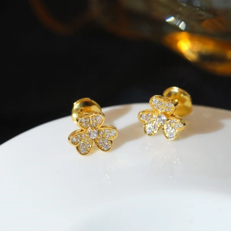 Vca Earrings Stretchable 254237
