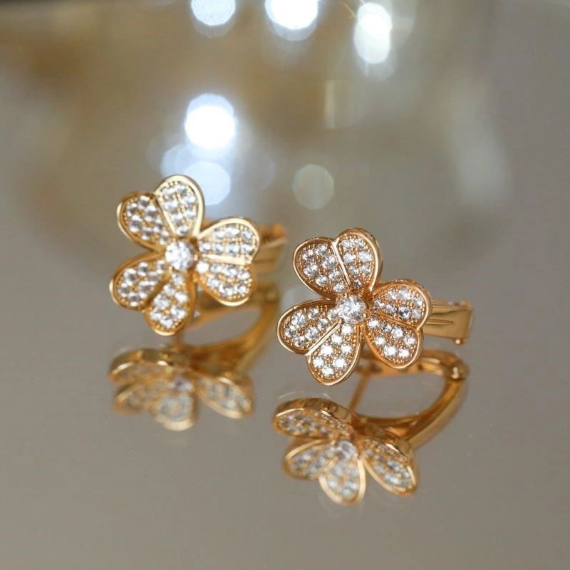 Vca Earrings Bright 254228