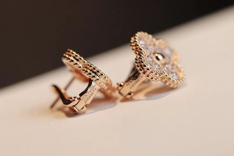 Vca Earrings SunProtective 254207
