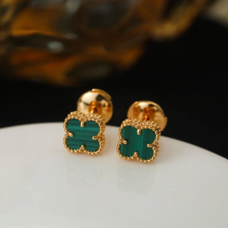Vca Earrings WaterResistant 254205