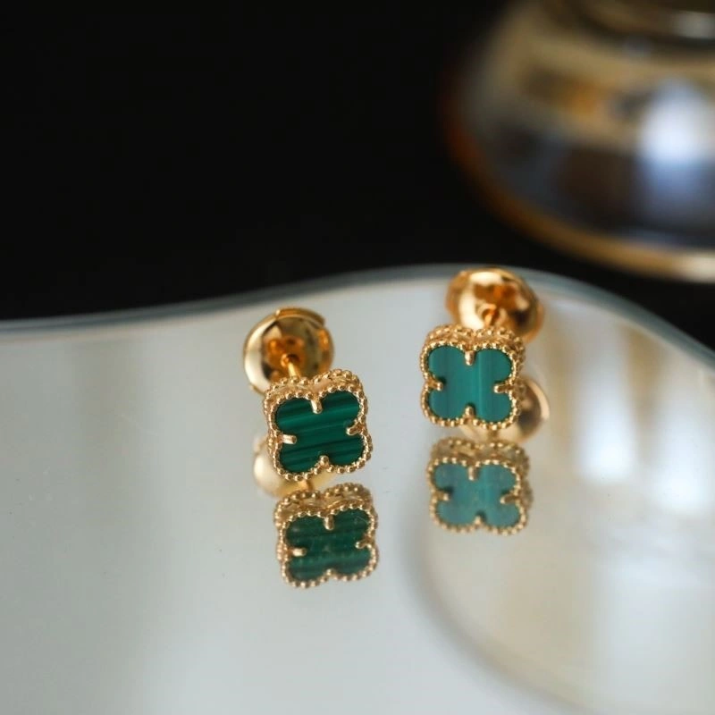 Vca Earrings WaterResistant 254205