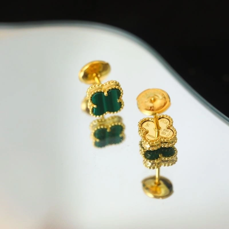 Vca Earrings WaterResistant 254205