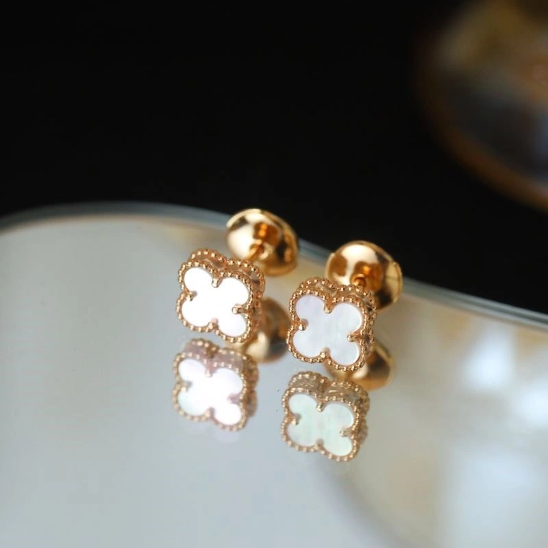 Vca Earrings FreshLook 254209