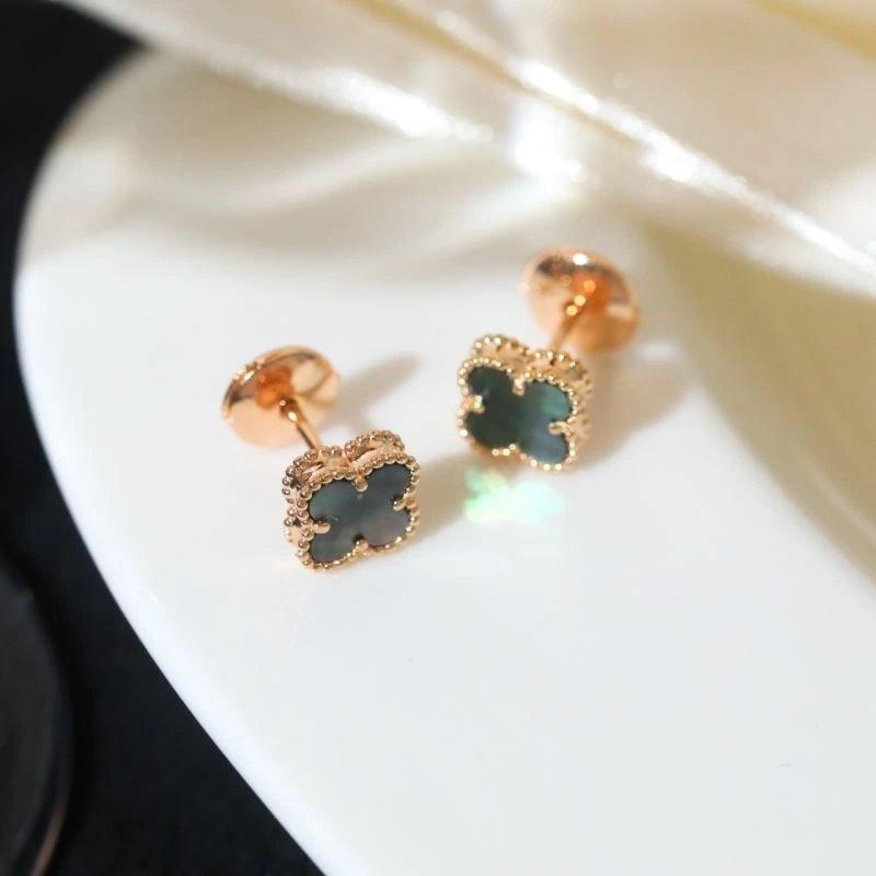 TimelessDesign Vca Earrings 254210