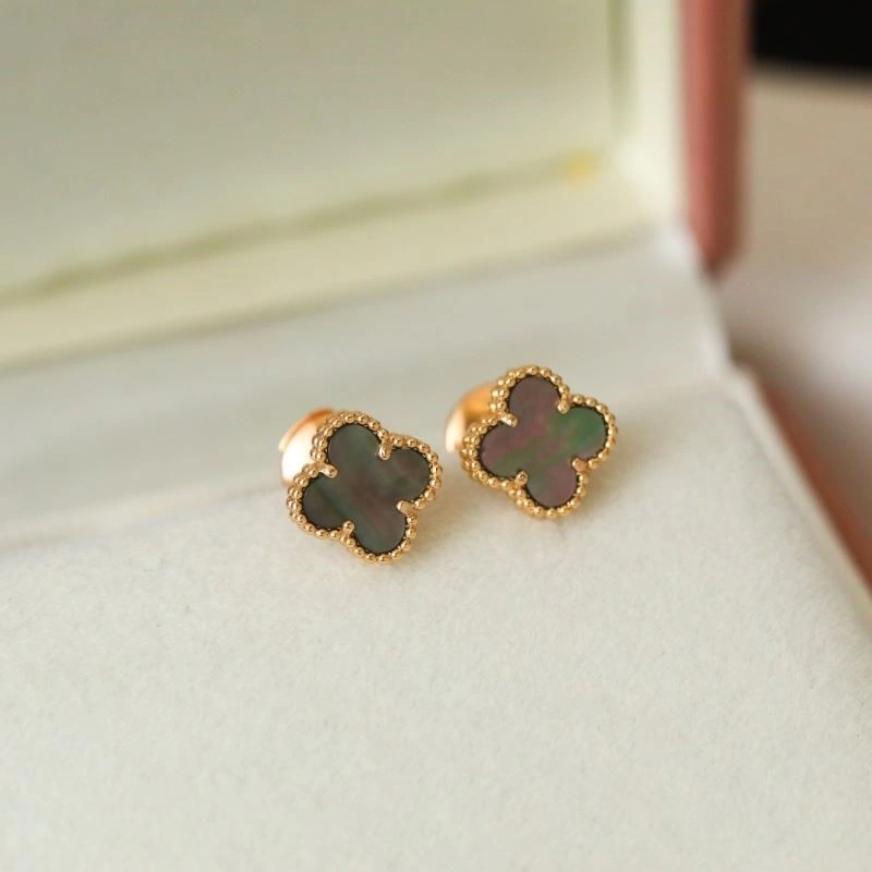 TimelessDesign Vca Earrings 254210