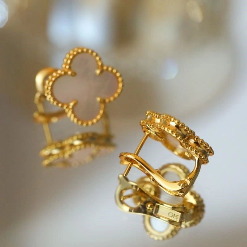 Vca Earrings Neat 254217