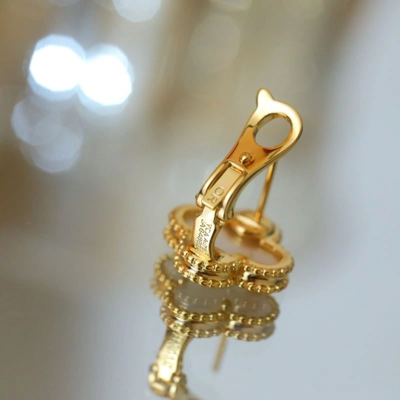 Vca Earrings Neat 254217