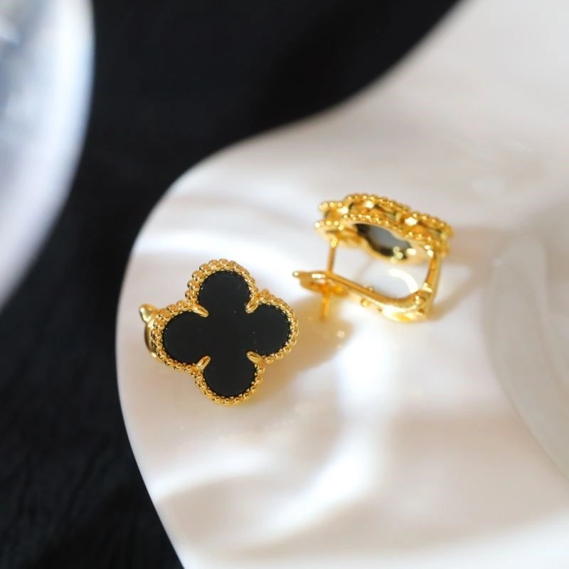 Vca Earrings Casual 254235