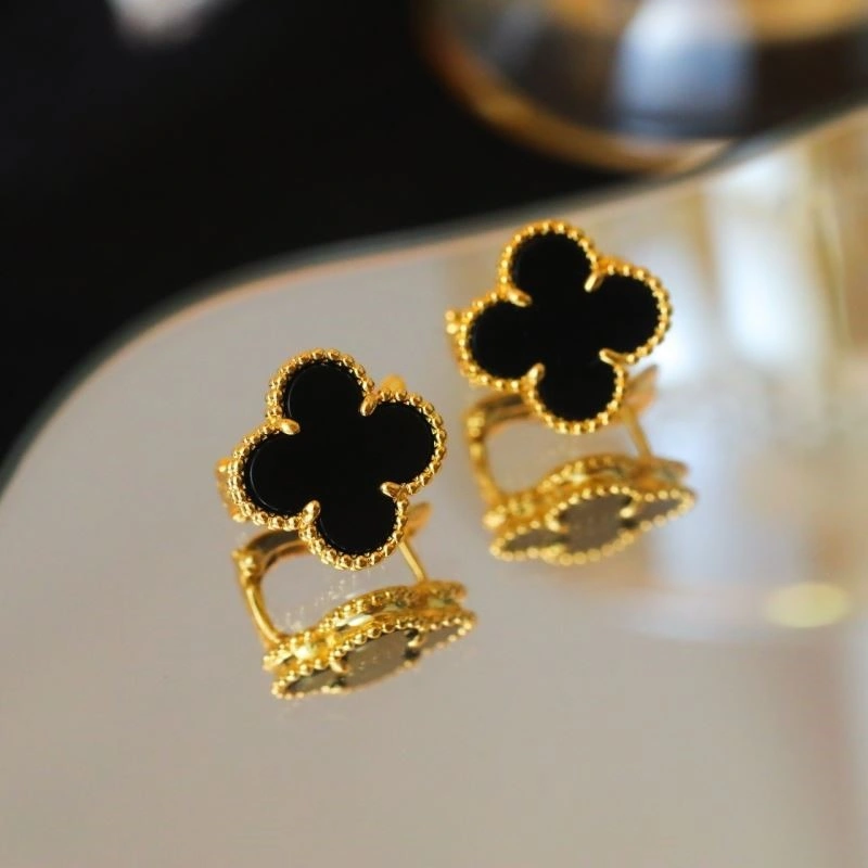 Vca Earrings Casual 254235