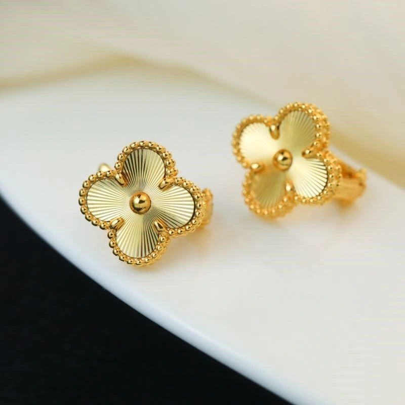 Vca Earrings Attractive 254224