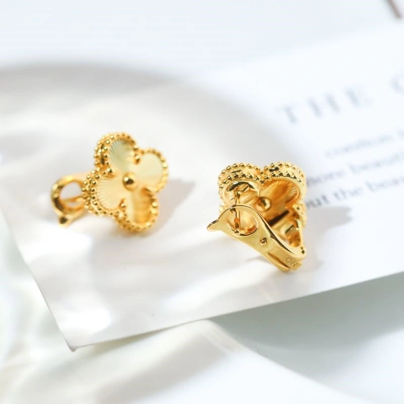 Vca Earrings Attractive 254224