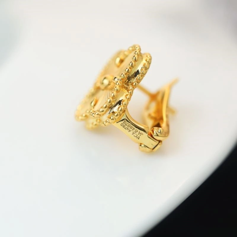 Vca Earrings Attractive 254224