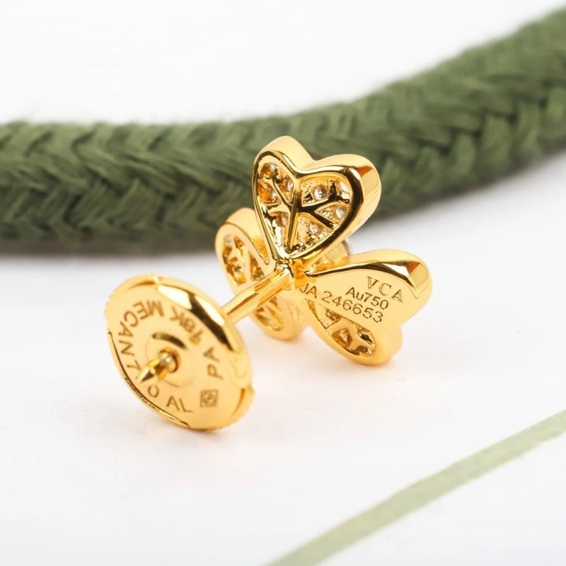 Vca Earrings StreetReady 254213