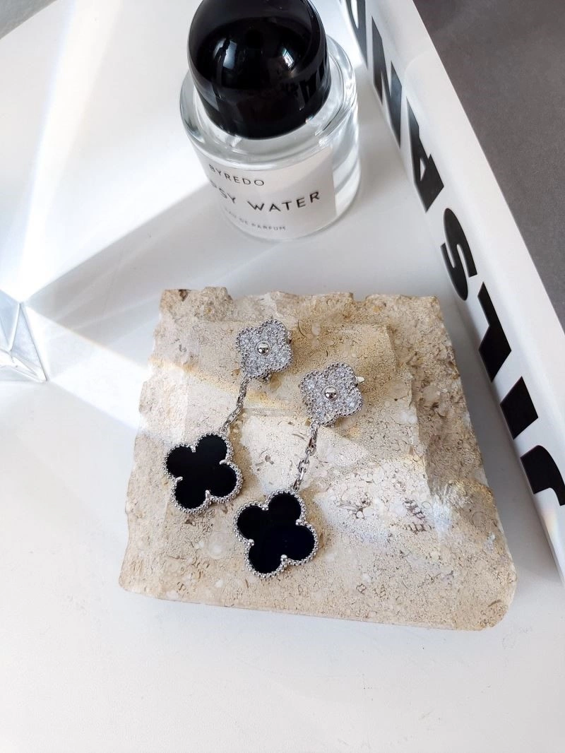 Packable Vca Earrings 254222