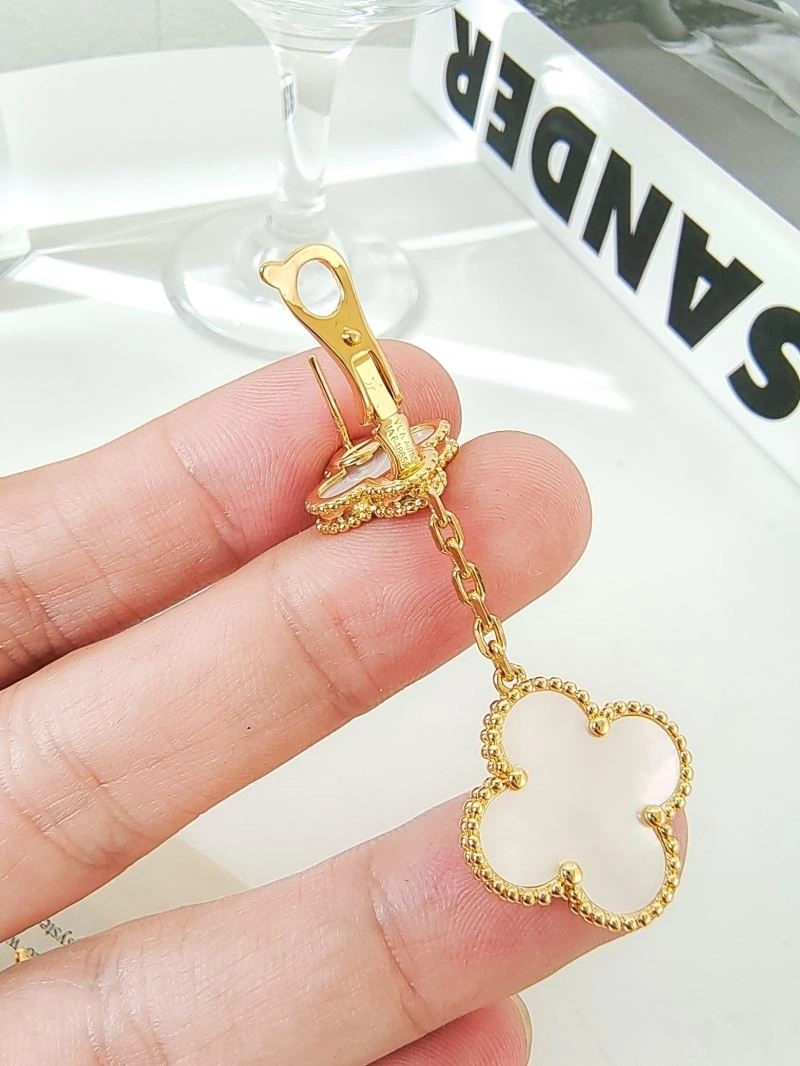 Effortless Vca Earrings 254220