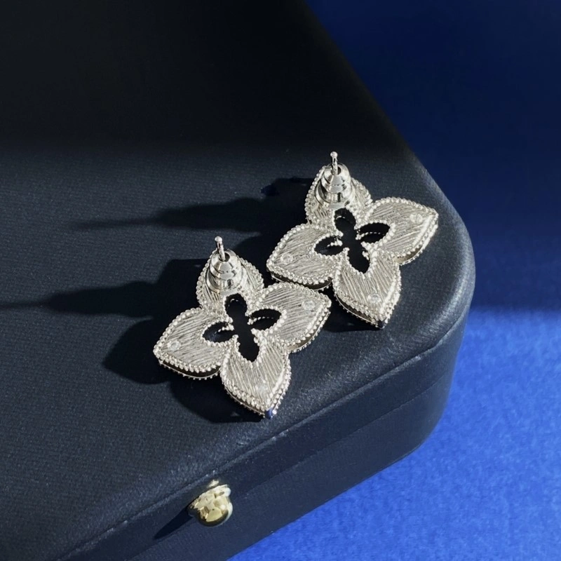 Vca Earrings FlexibleFit 254094