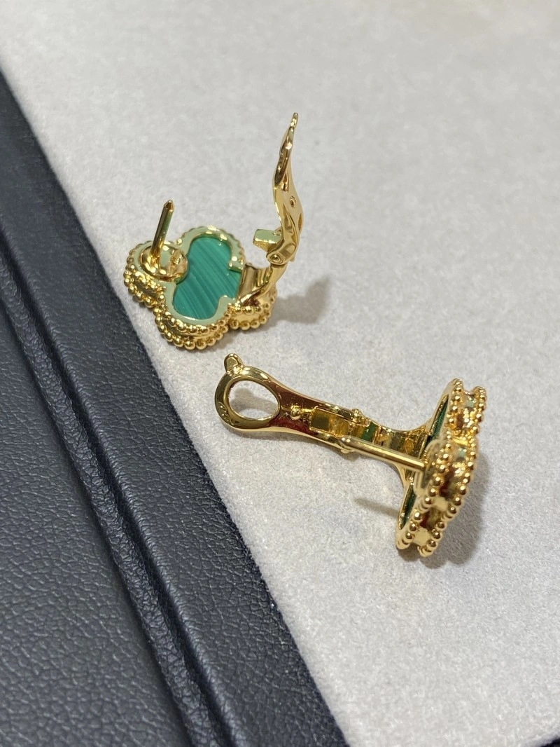 Practical Vca Earrings 254093