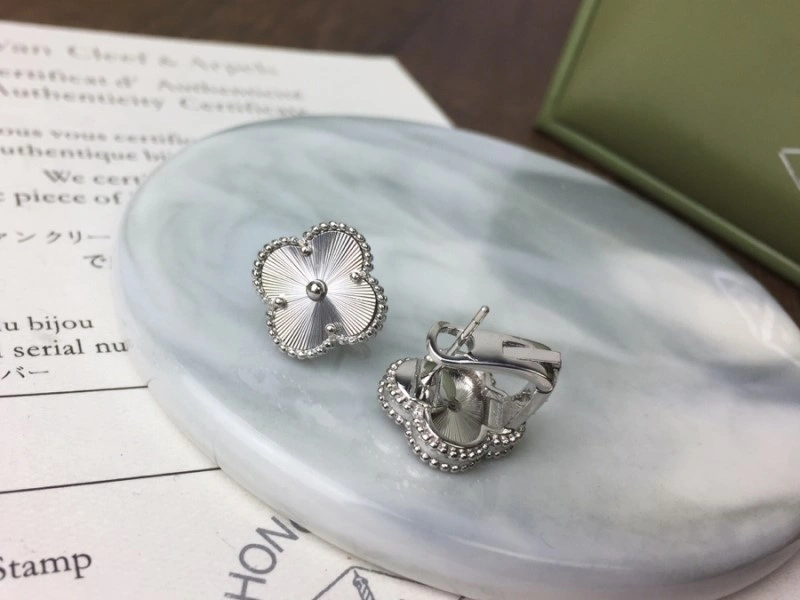 Soft Vca Earrings 254092