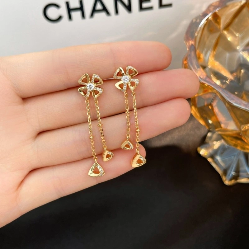 Vca Earrings TechFriendly 254098