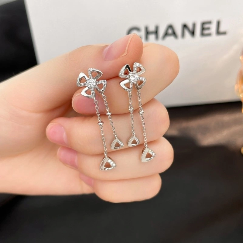 Vca Earrings TechFriendly 254098