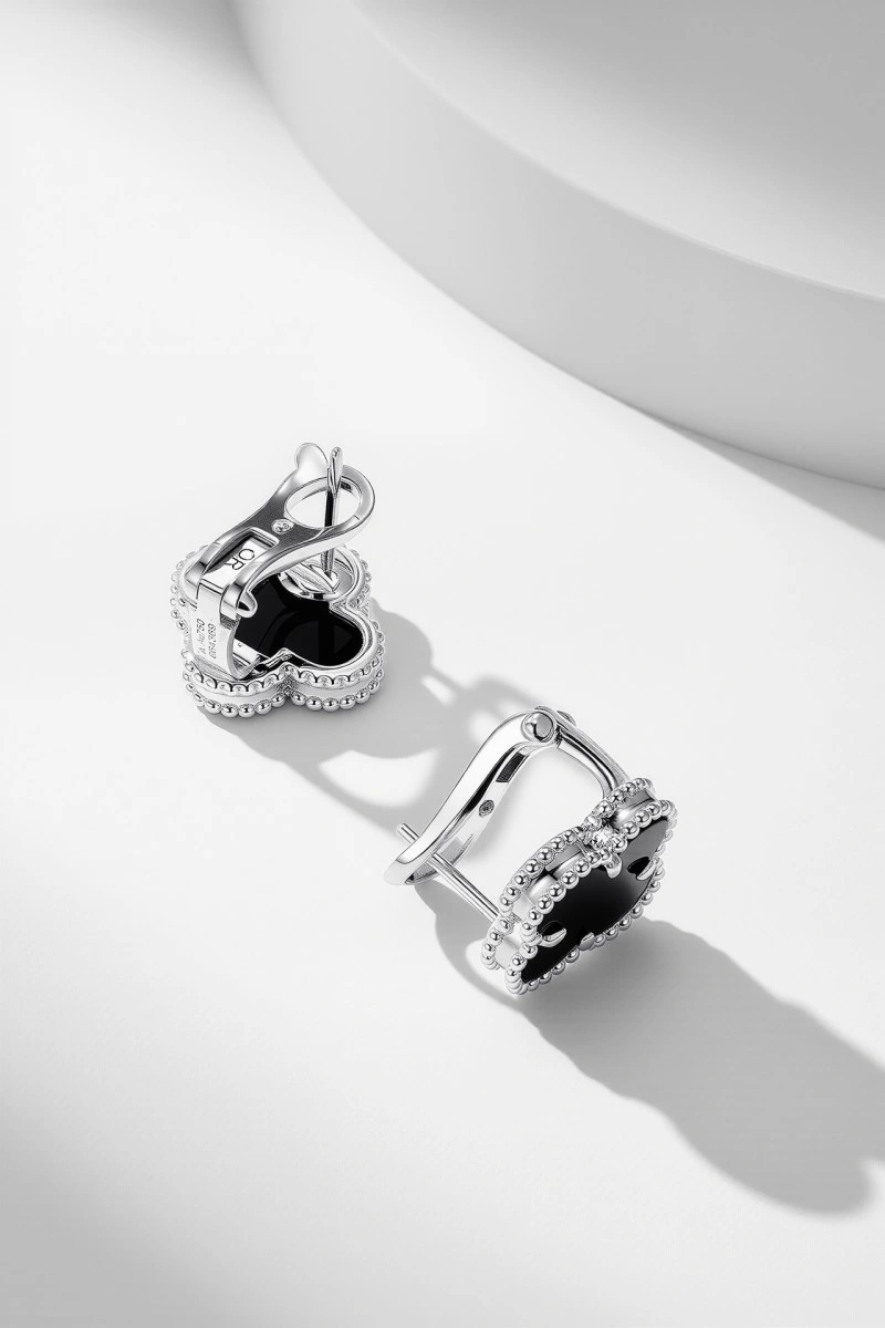 Vca Earrings Effortless 254081