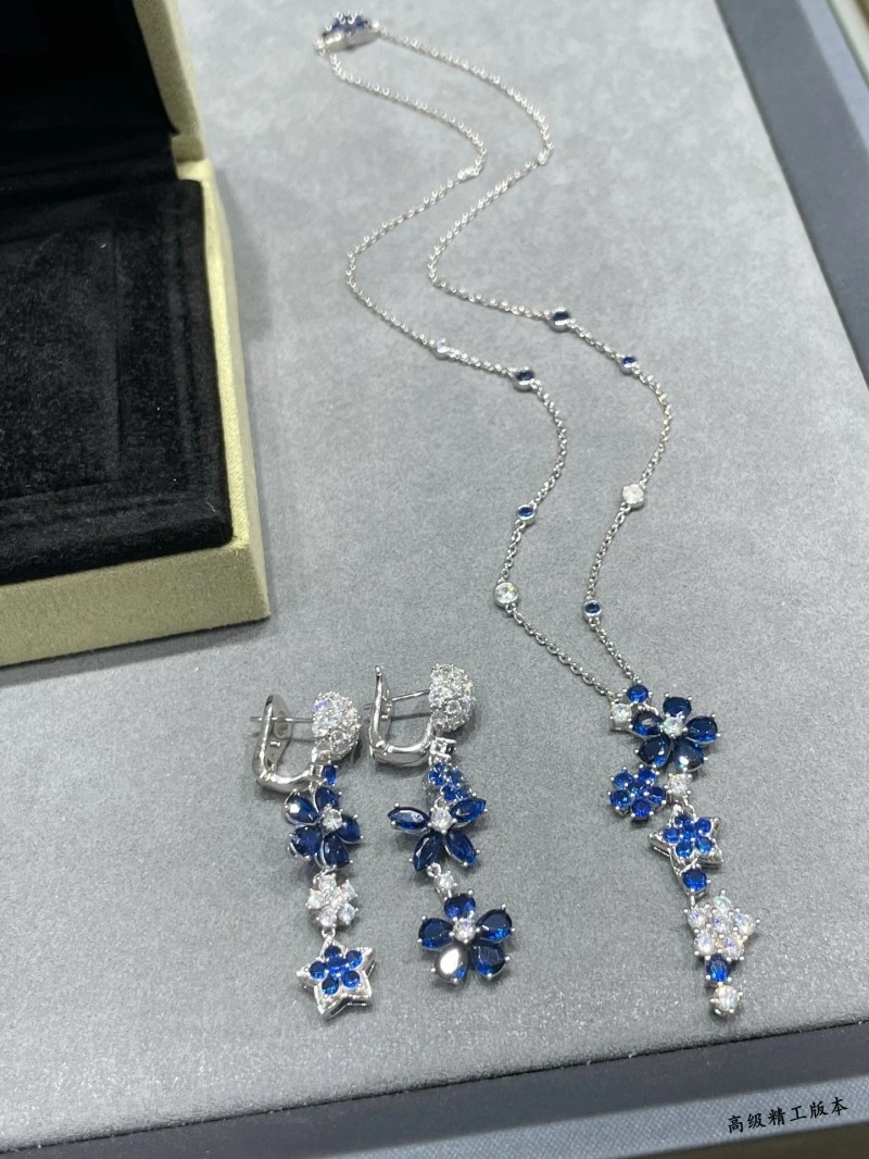 Vca Earrings FreshLook 254076