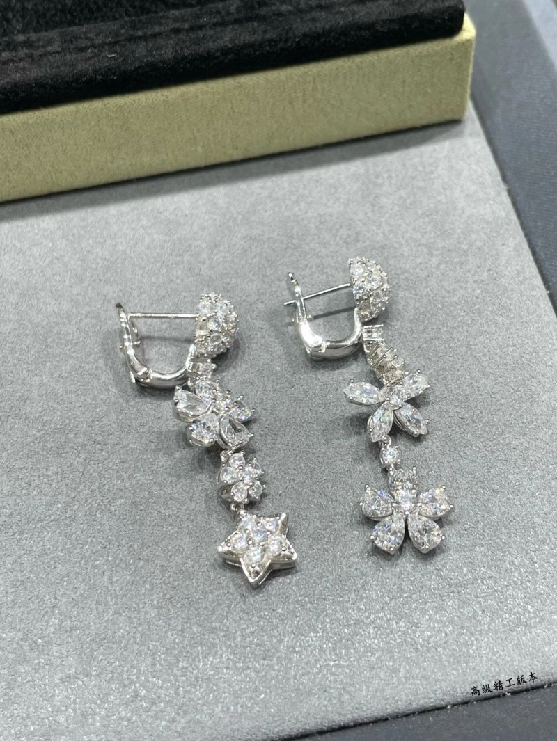 Vca Earrings ModernLook 254078