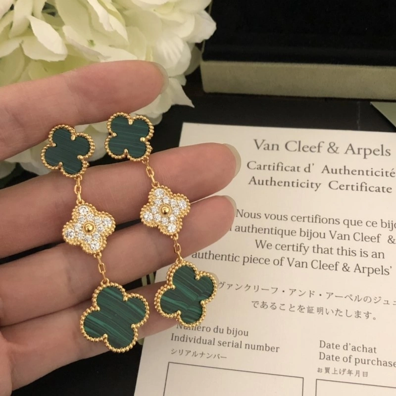 SmoothTexture Vca Earrings 254070