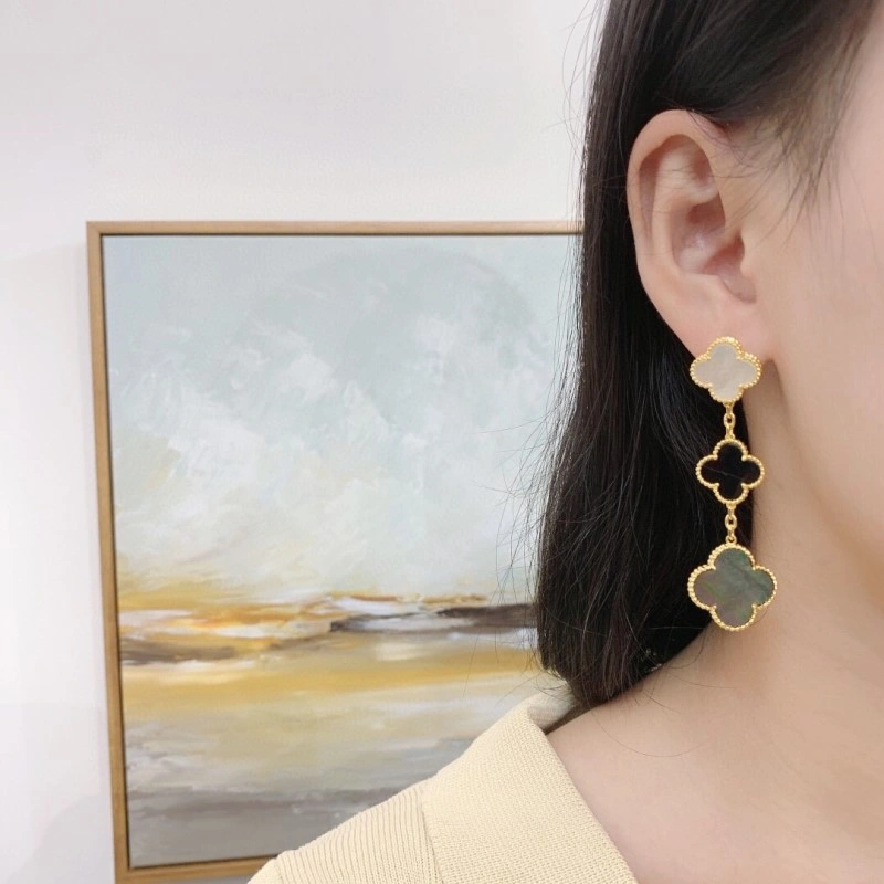 SmoothTexture Vca Earrings 254070