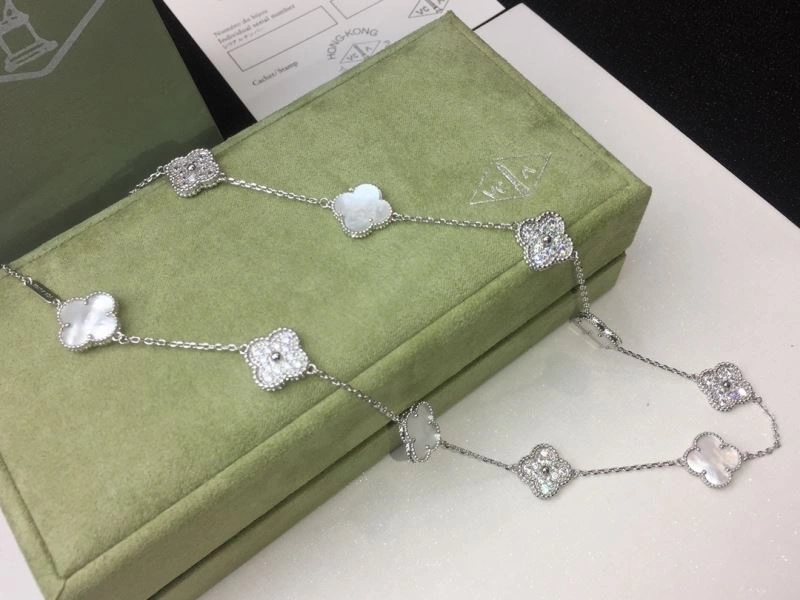 Vca Necklaces ComfortFit 255433